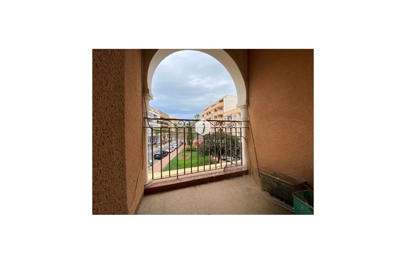 Resale - Apartment / flat -
Torrevieja - Costa Blanca