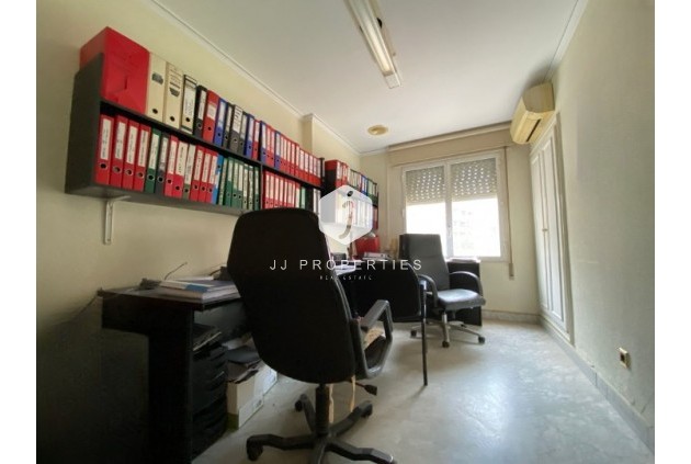 Resale - Apartment / flat -
Torrevieja - Costa Blanca