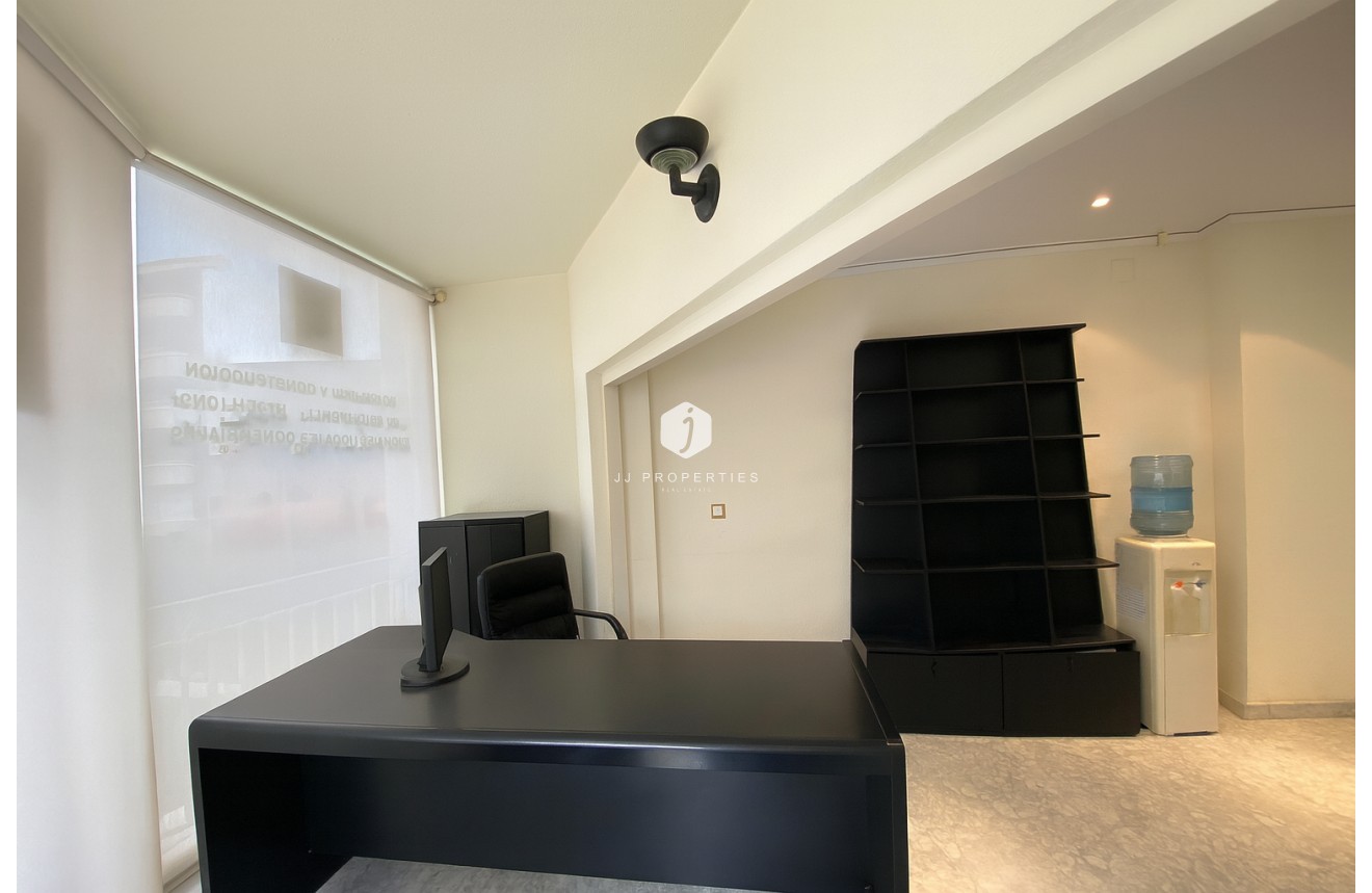 Resale - Apartment / flat -
Torrevieja - Costa Blanca