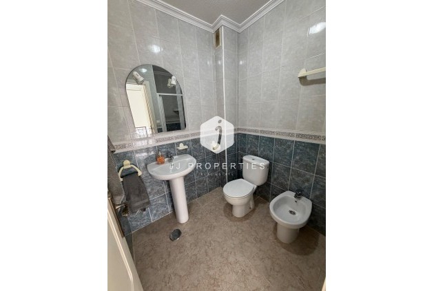 Resale - Chalet -
Orihuela Costa - La Zenia