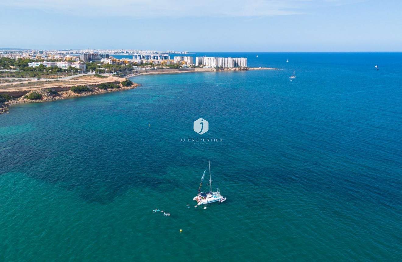 Resale - Penthouse -
Orihuela Costa - Playa Flamenca