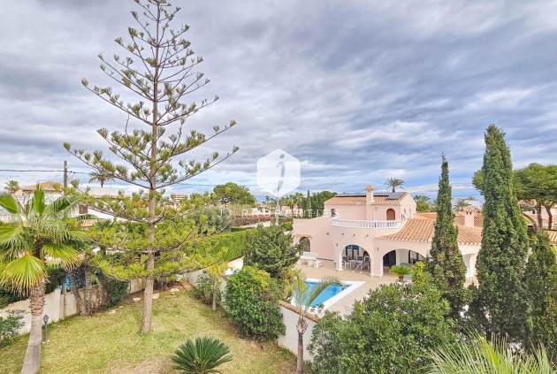 Tweedehands - Villa -
Cabo Roig