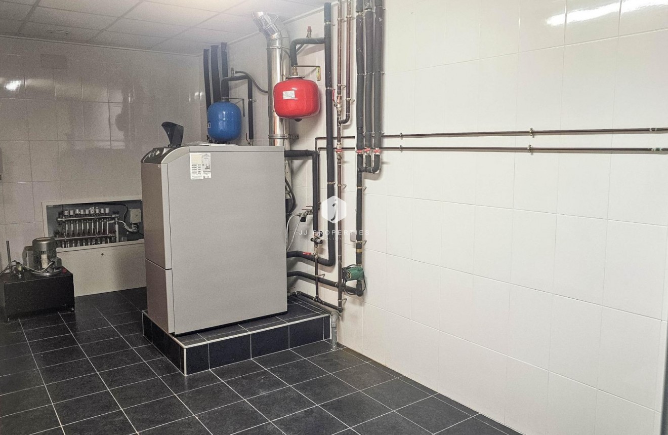 Tweedehands - Villa -
Cabo Roig