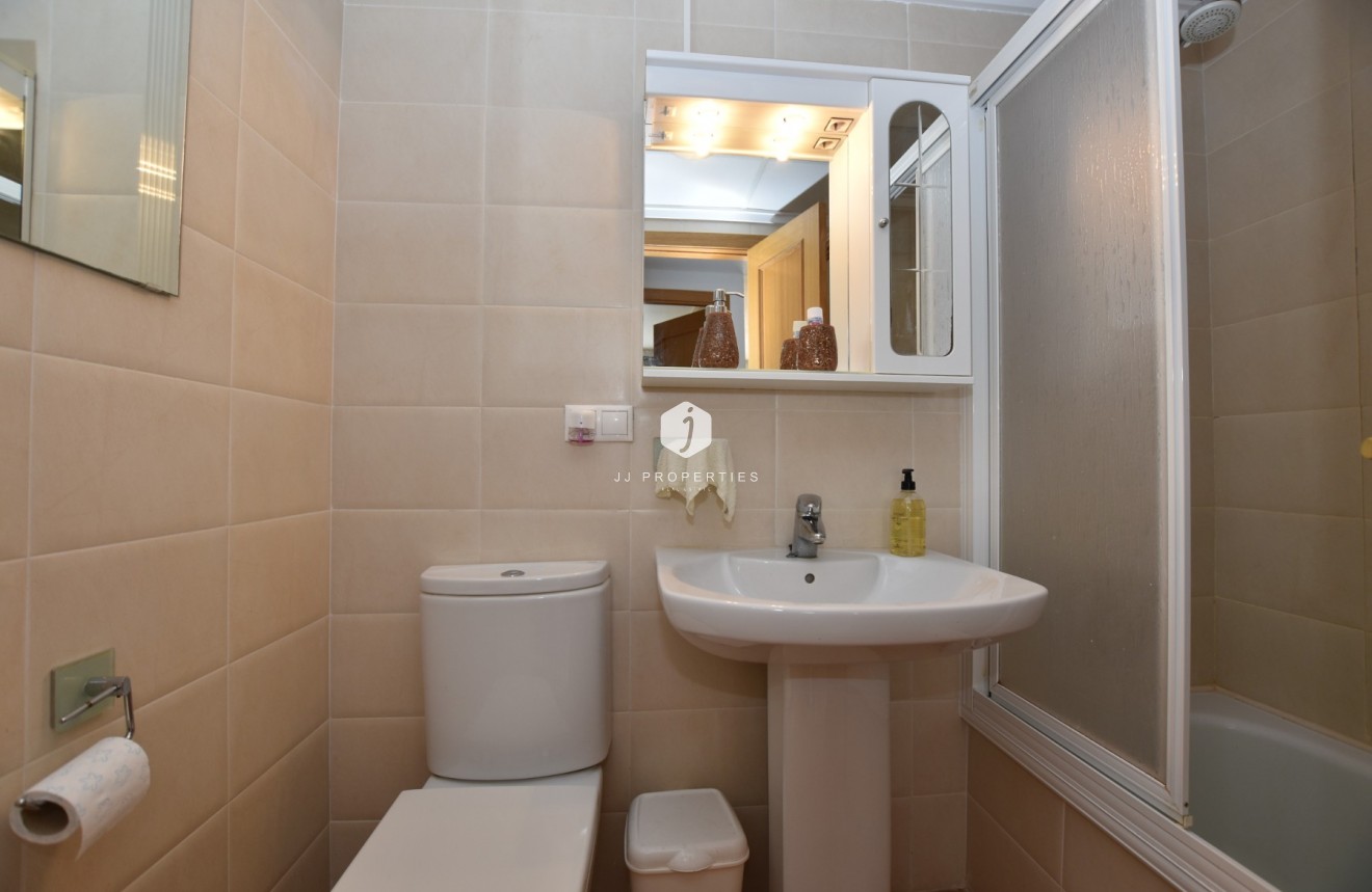 D'occasion - Appartement -
Algorfa - Inland