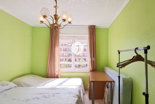 Resale - Penthouse -
Torrevieja - Playa de los Naufragos