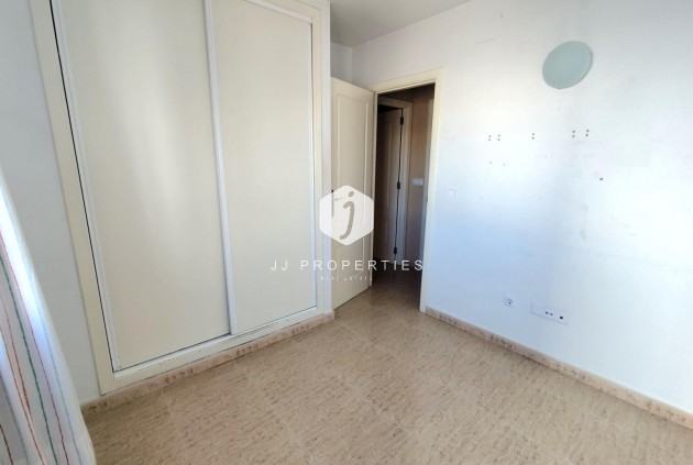 Tweedehands - Appartement / flat -
Torrevieja - Centro