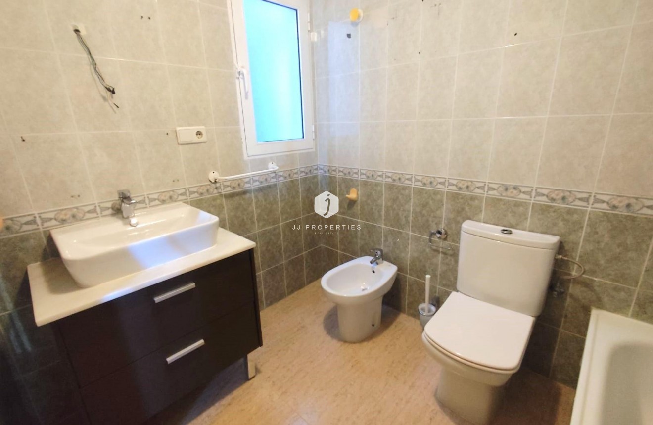 Tweedehands - Appartement / flat -
Torrevieja - Centro