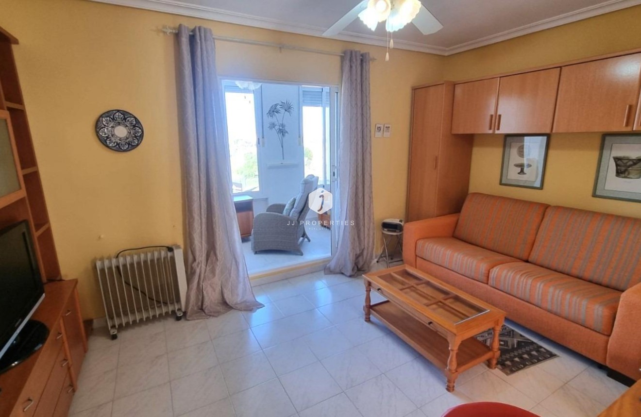 Resale - Apartment / flat -
Torrevieja - La Mata
