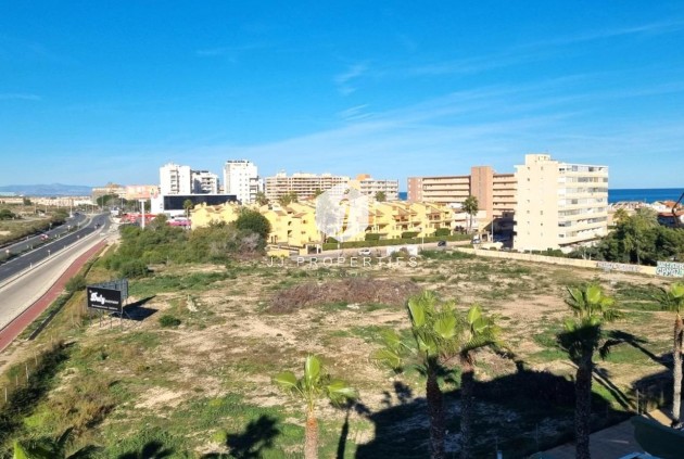 Resale - Apartment / flat -
Torrevieja - La Mata