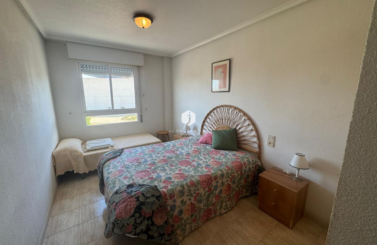 Resale - Apartment / flat -
Torrevieja - Costa Blanca