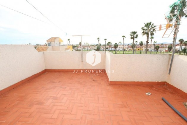 Resale - Chalet -
Torrevieja - Costa Blanca