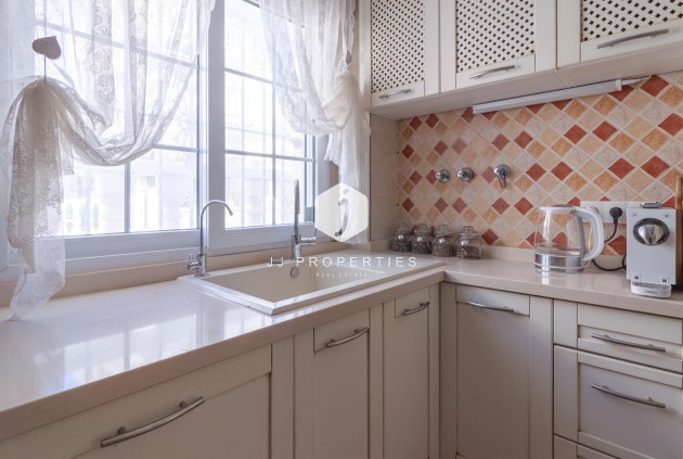 Resale - Villa -
Orihuela Costa - Los Almendros-la Florida