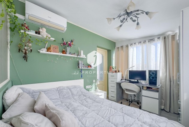 Resale - Villa -
Orihuela Costa - Los Almendros-la Florida