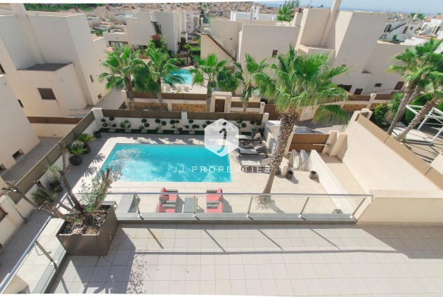 Resale - Villa -
Torrevieja - Costa Blanca