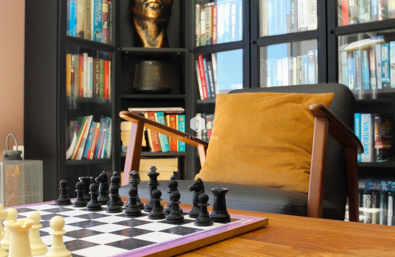 Resale - Villa -
Torrevieja - Costa Blanca