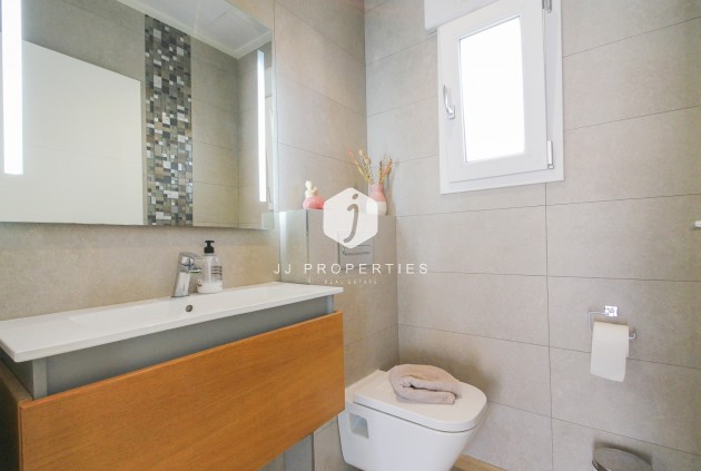 Resale - Villa -
Torrevieja - Costa Blanca