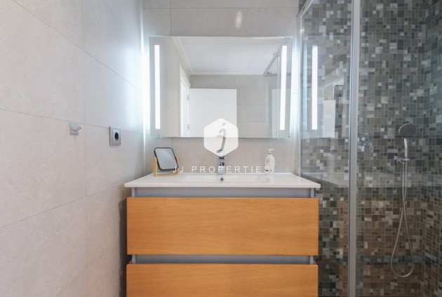 Resale - Villa -
Torrevieja - Costa Blanca