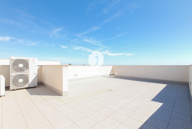 Resale - Villa -
Torrevieja - Costa Blanca