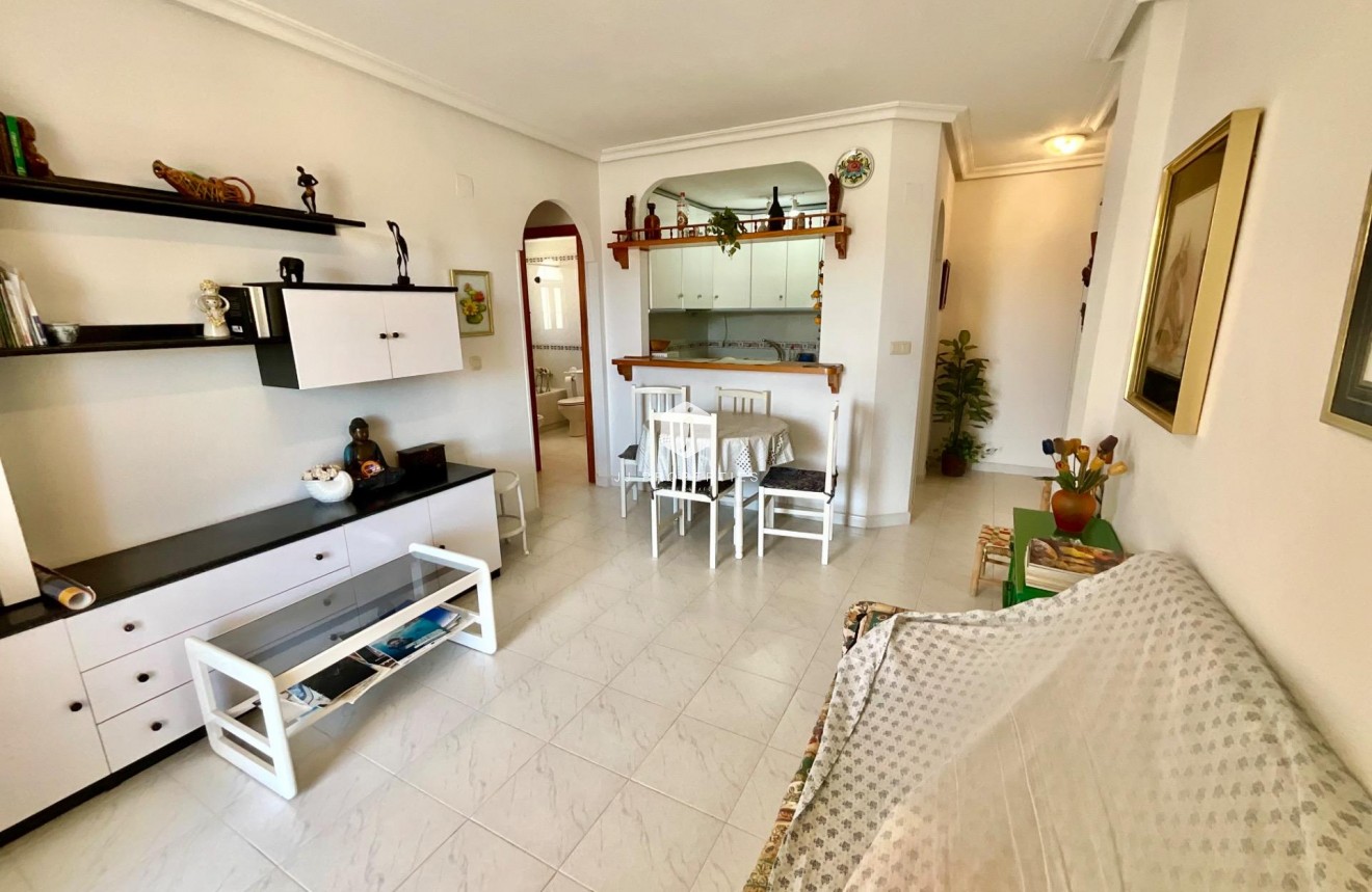 Resale - Apartment / flat -
Torrevieja - La Mata