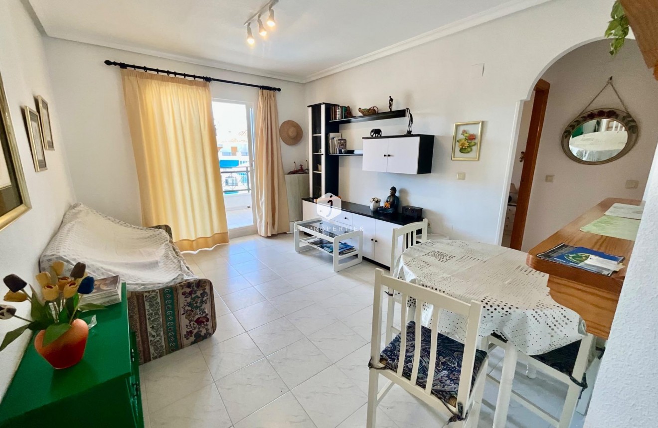 Resale - Apartment / flat -
Torrevieja - La Mata