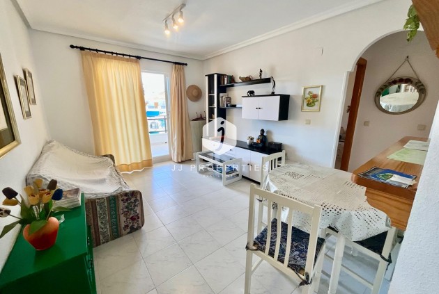 Resale - Apartment / flat -
Torrevieja - La Mata