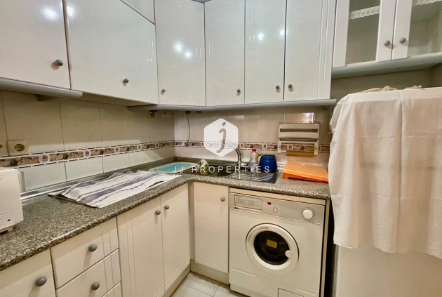 Resale - Apartment / flat -
Torrevieja - La Mata