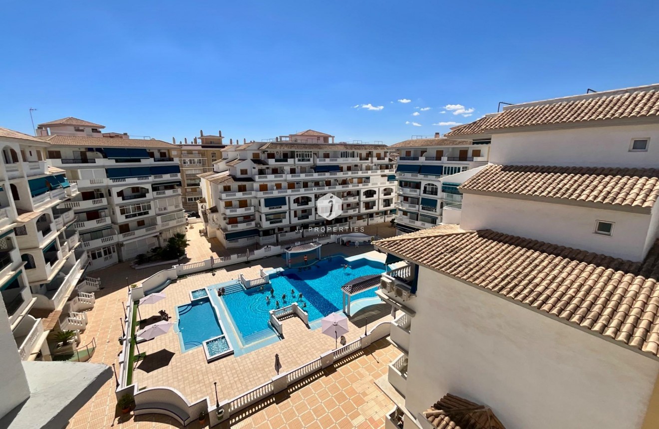 Resale - Apartment / flat -
Torrevieja - La Mata