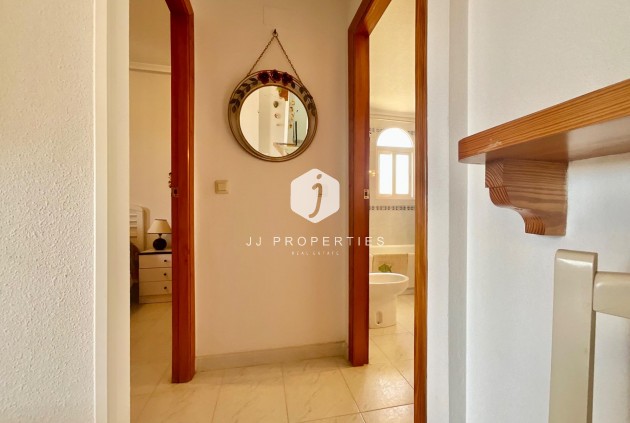 Resale - Apartment / flat -
Torrevieja - La Mata