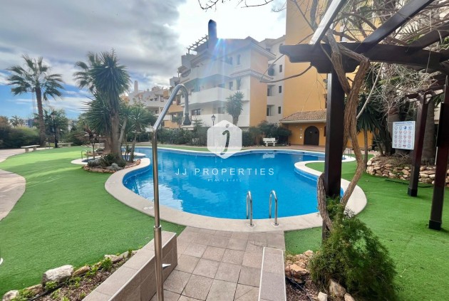 Resale - Bungalow -
Torrevieja - Punta prima