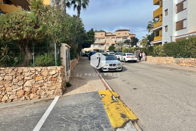 Resale - Bungalow -
Torrevieja - Punta prima