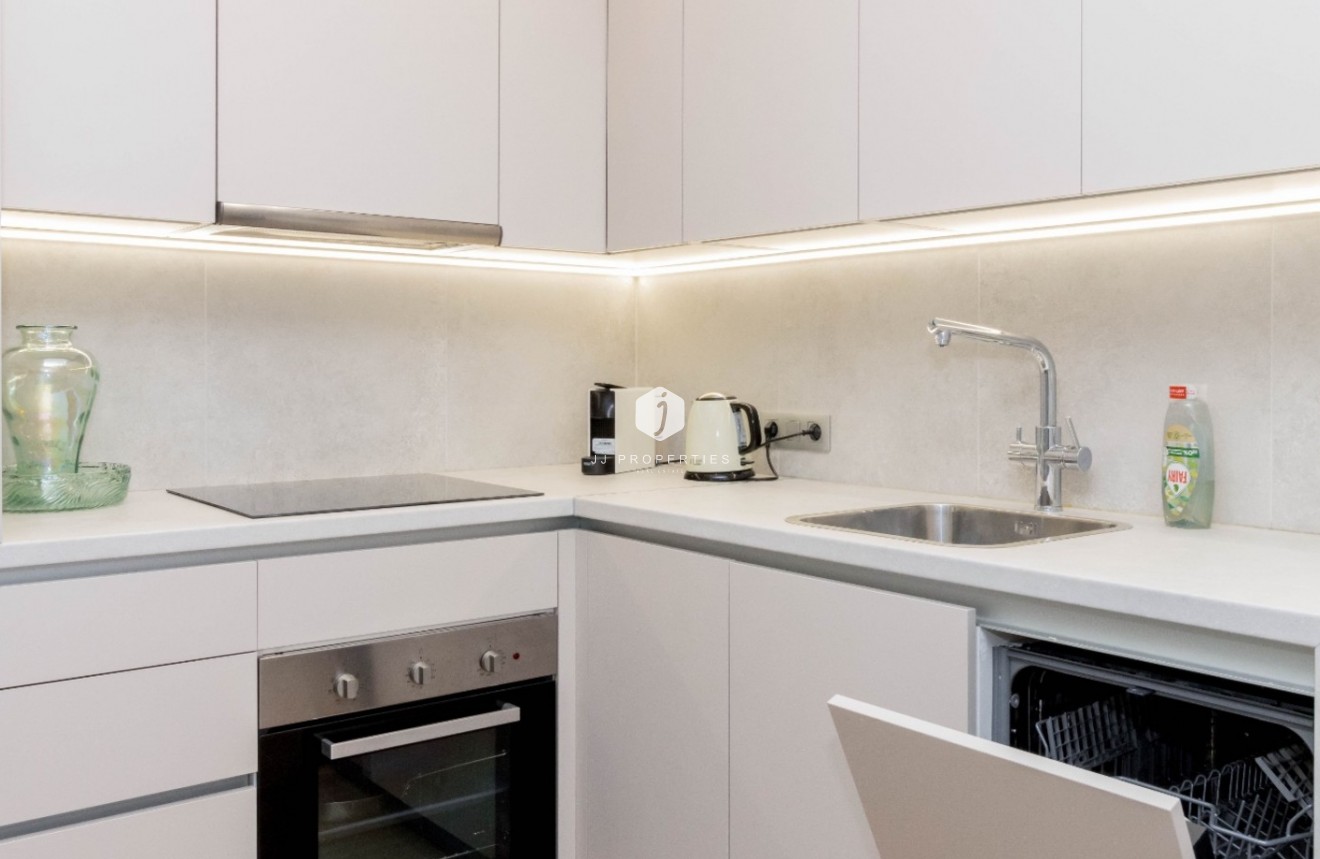 Resale - Chalet -
Orihuela Costa - Costa Blanca