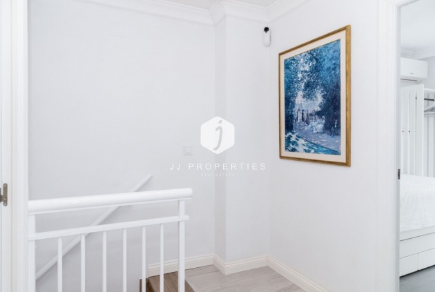 Resale - Chalet -
Orihuela Costa - Costa Blanca