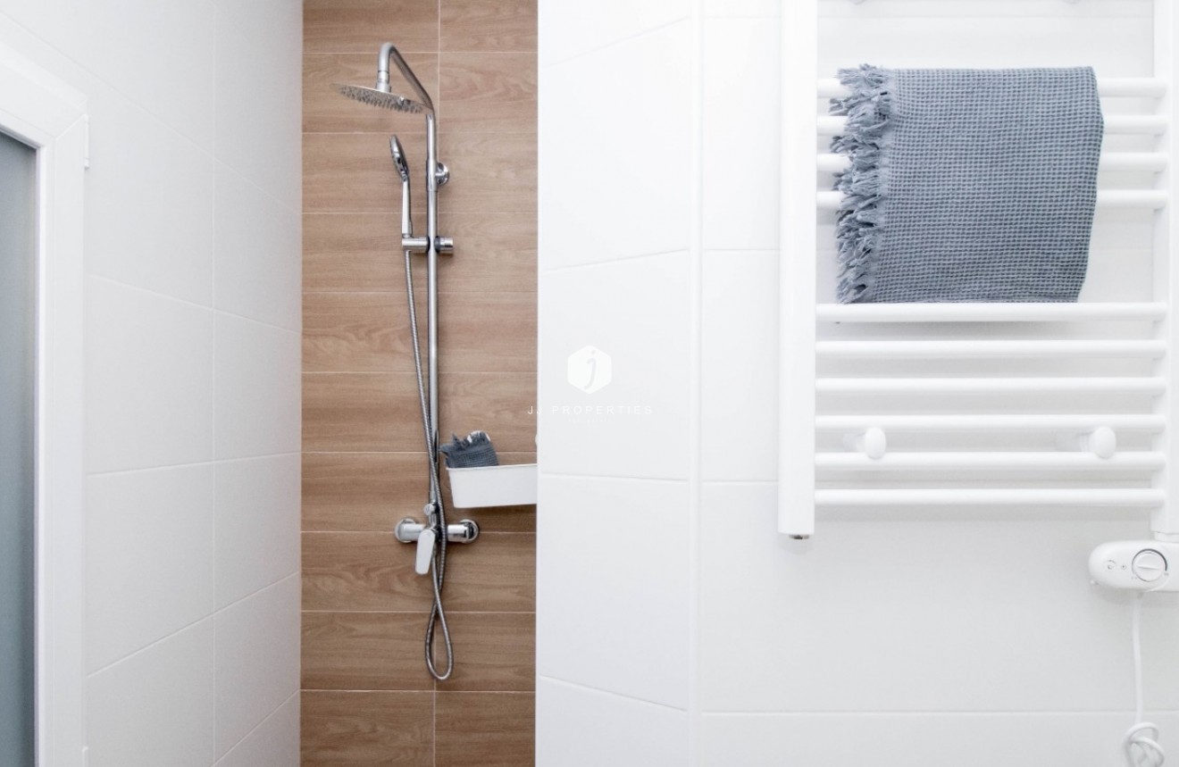 Resale - Chalet -
Orihuela Costa - Costa Blanca