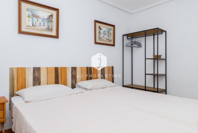 Resale - Chalet -
Orihuela Costa - Costa Blanca