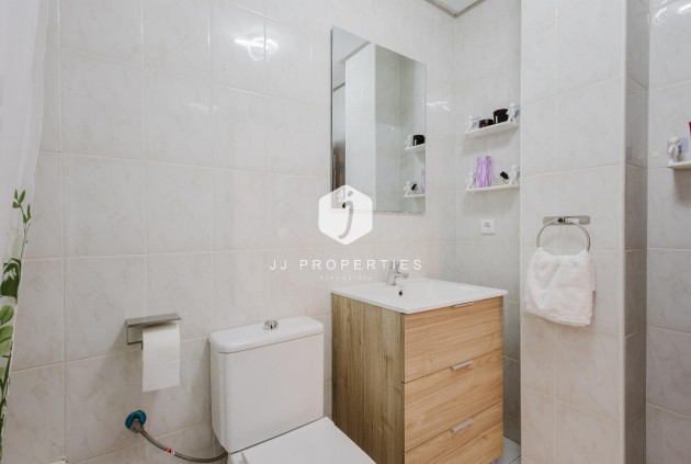 Resale - Apartment / flat -
San Miguel de Salinas - Inland