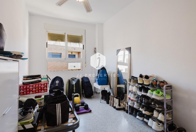 Resale - Apartment / flat -
San Miguel de Salinas - Inland