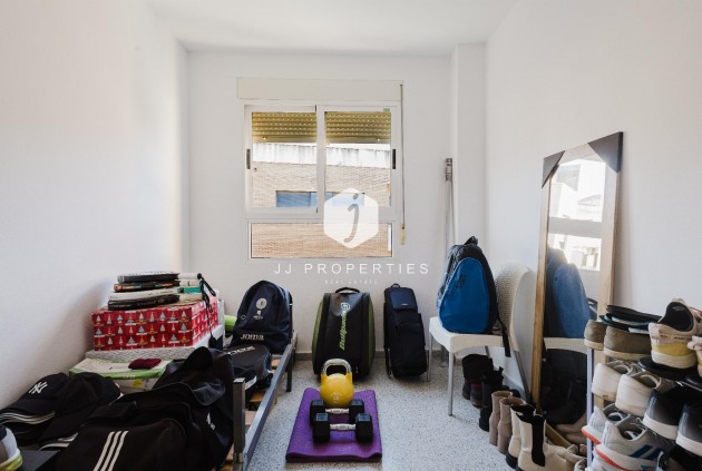 Resale - Apartment / flat -
San Miguel de Salinas - Inland