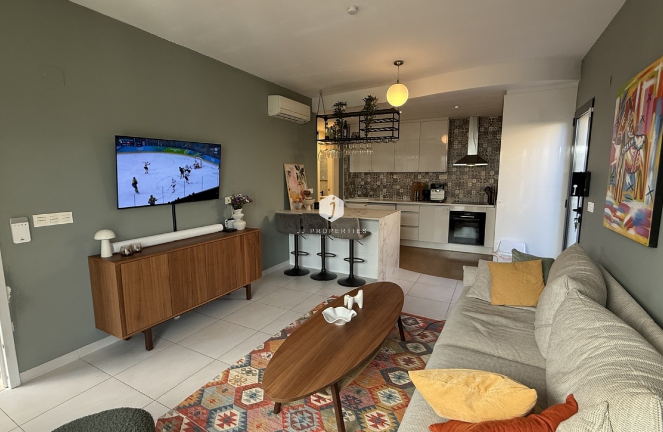 Resale - Villa -
La Zenia - Costa Blanca