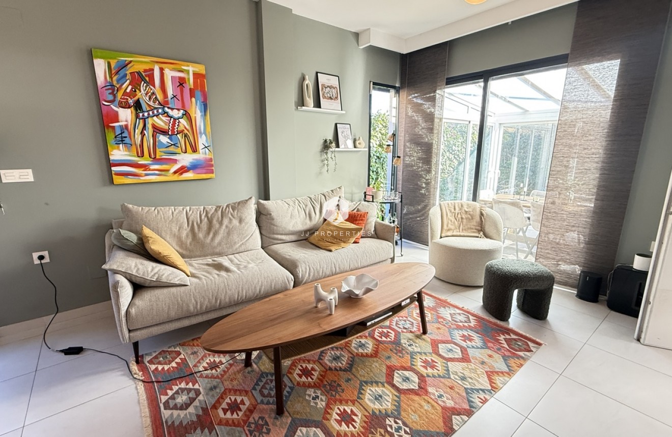 Resale - Villa -
La Zenia - Costa Blanca