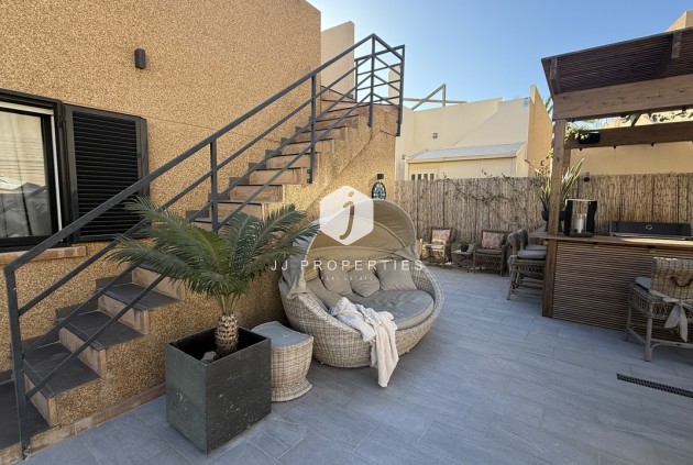 Resale - Villa -
La Zenia - Costa Blanca