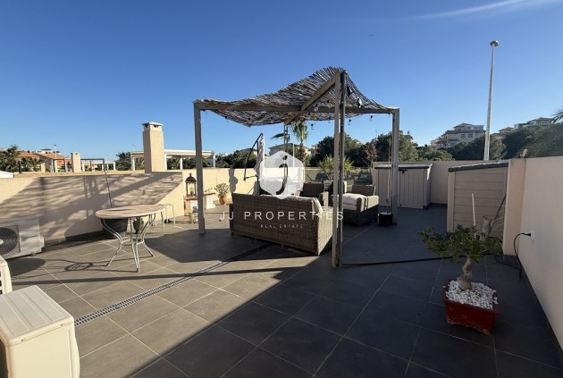 Resale - Villa -
La Zenia - Costa Blanca