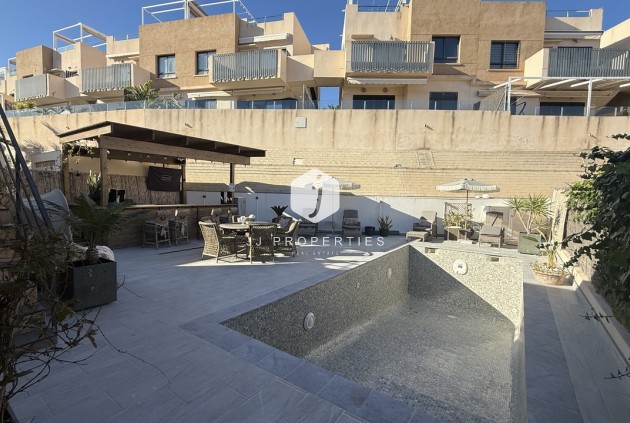 Resale - Villa -
La Zenia - Costa Blanca