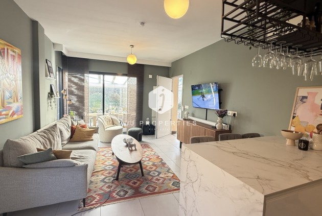 Resale - Villa -
La Zenia - Costa Blanca