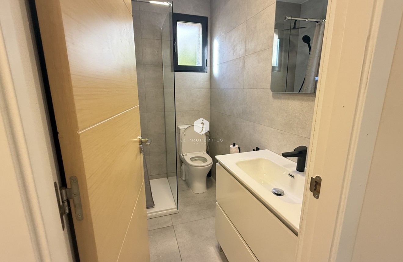 Resale - Villa -
La Zenia - Costa Blanca