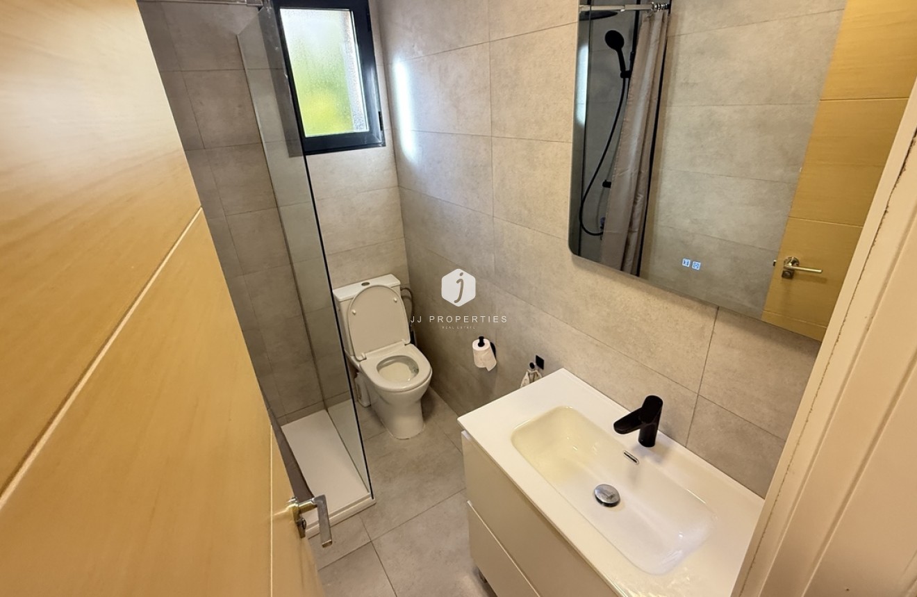 Resale - Villa -
La Zenia - Costa Blanca