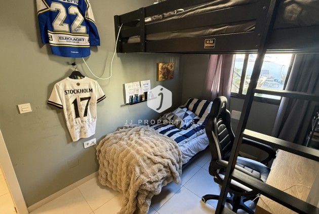 Resale - Villa -
La Zenia - Costa Blanca