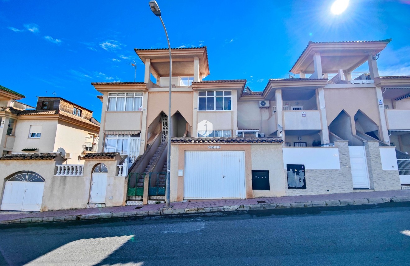 Tweedehands - Penthouse -
Torrevieja - Costa Blanca