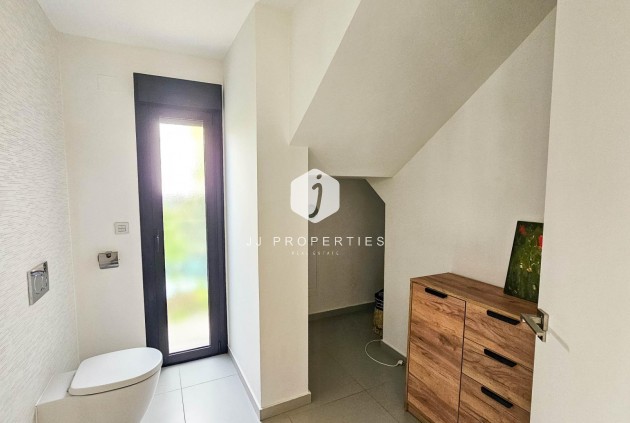 Aus zweiter Hand - Villa -
Rojales - Cuidad Quesada