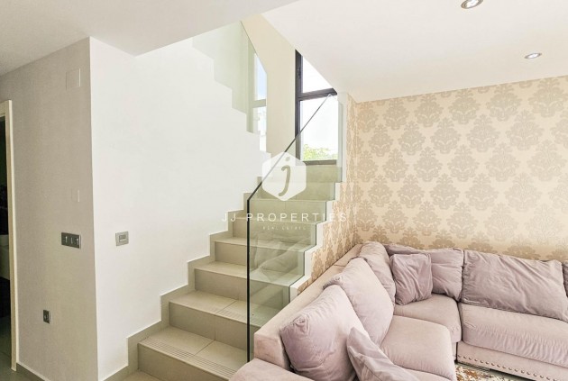 Aus zweiter Hand - Villa -
Rojales - Cuidad Quesada