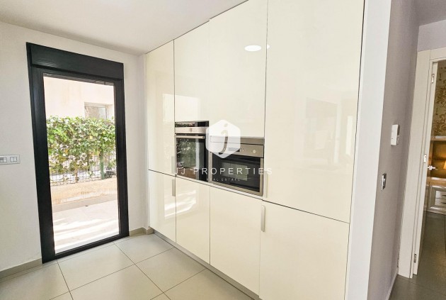 Aus zweiter Hand - Villa -
Rojales - Cuidad Quesada